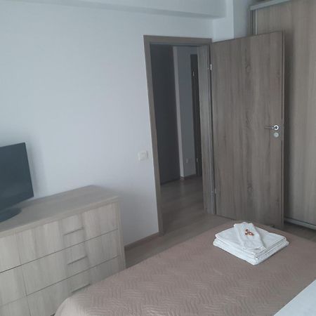 Apartament Marcel - Coresi Mall Брашов Екстериор снимка